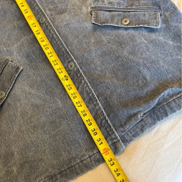 Vintage Woolrich Black Denim Chore Coat
Corduroy collar + cuffs - Buffalo plaid - Picture 9 of 13